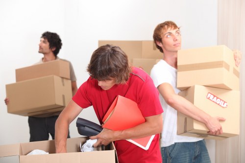 Efficient local removal support for Holland Park residents